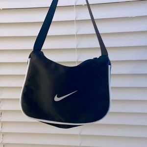 NEW, NIKE PURSE